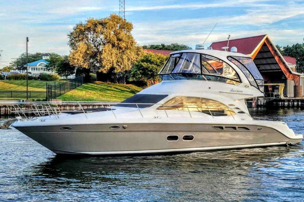 Sea Ray 52 Sedan Bridge Yacht For Sale