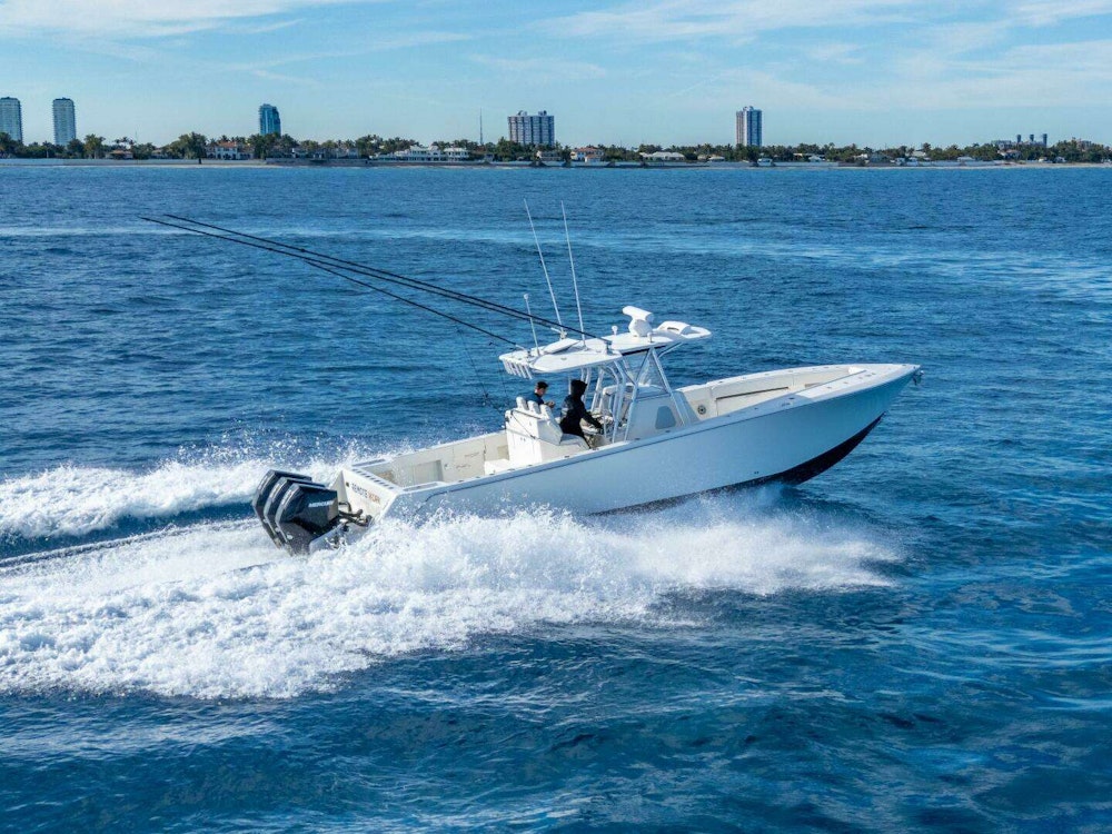 SeaVee 370z Yacht For Sale