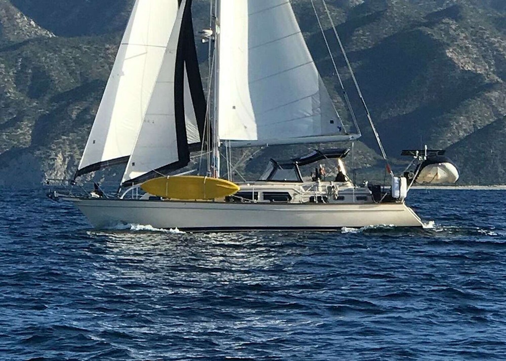 Island Packet 445 Yacht For Sale