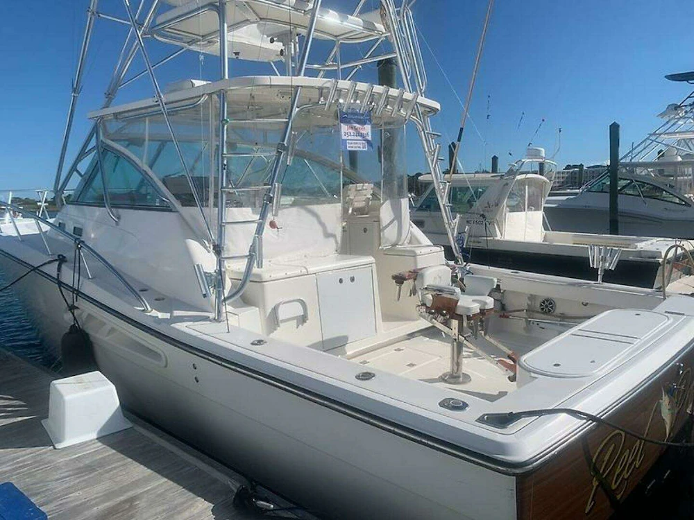 Rampage 38 Express Yacht For Sale