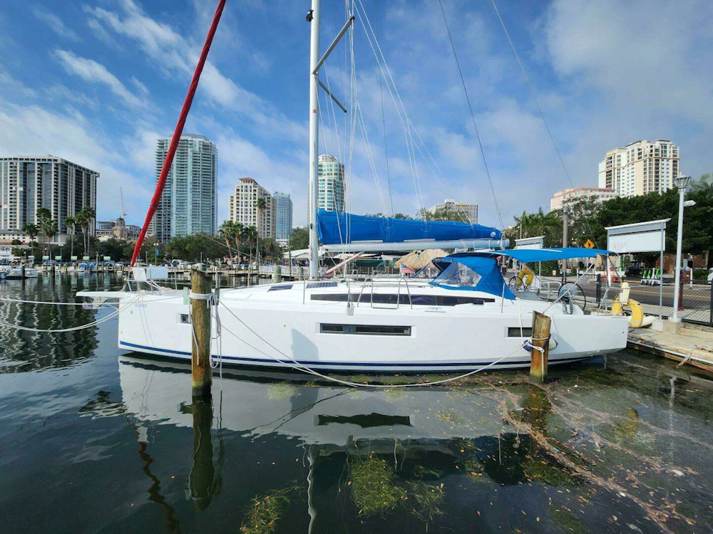 Jeanneau Sun Odyssey 410 Yacht For Sale