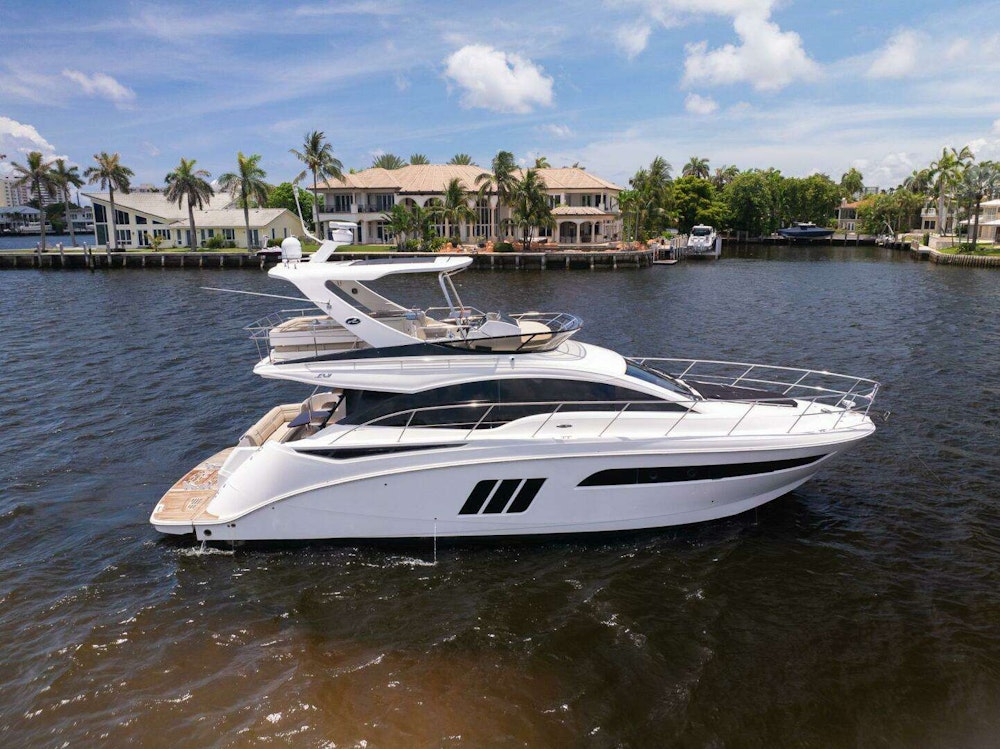 Sea Ray 510 Fly Yacht For Sale