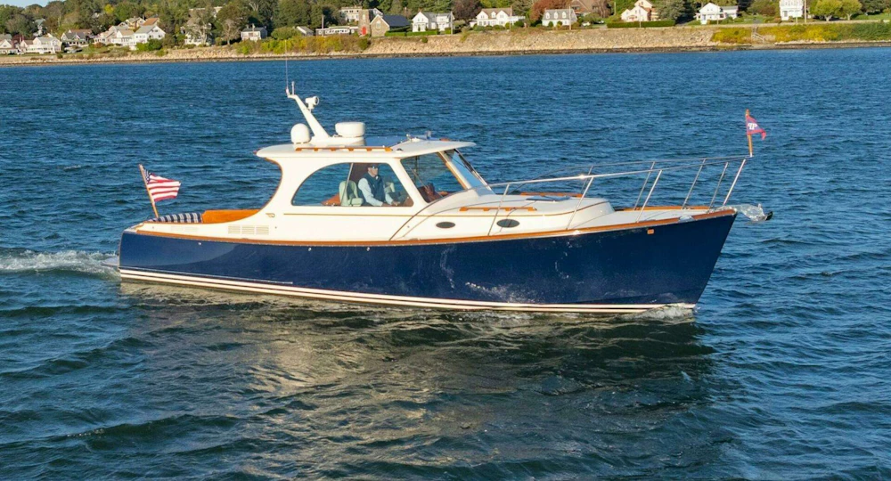 Hinckley Picnic Boat MK III Yacht For Sale