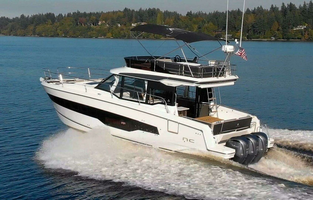 Jeanneau NC 1295 Fly Yacht For Sale