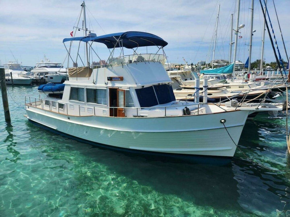 Grand Banks Classic Yacht For Sale