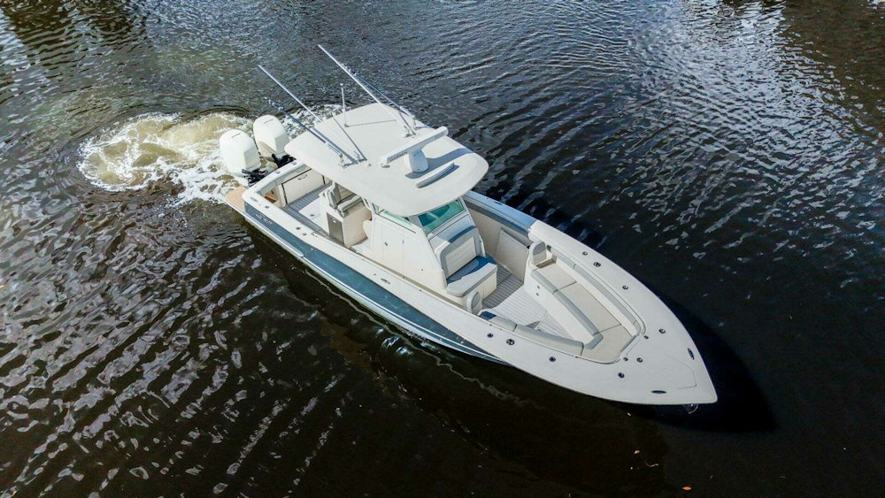 Scout 320 LXF Yacht For Sale