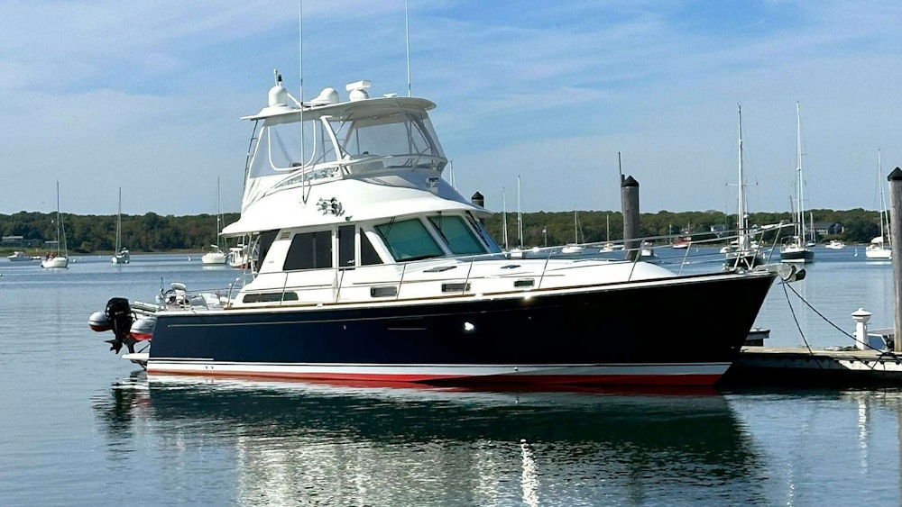 Sabre 48 Flybridge Sedan Yacht For Sale