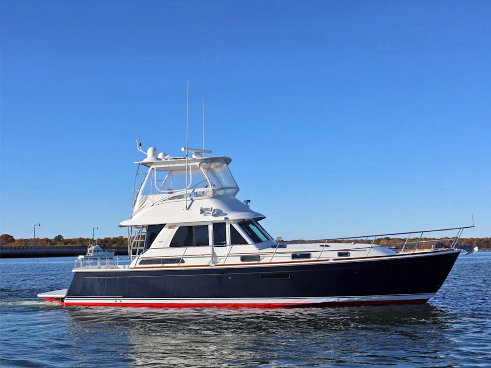 Sabre 48 Flybridge Sedan Yacht For Sale