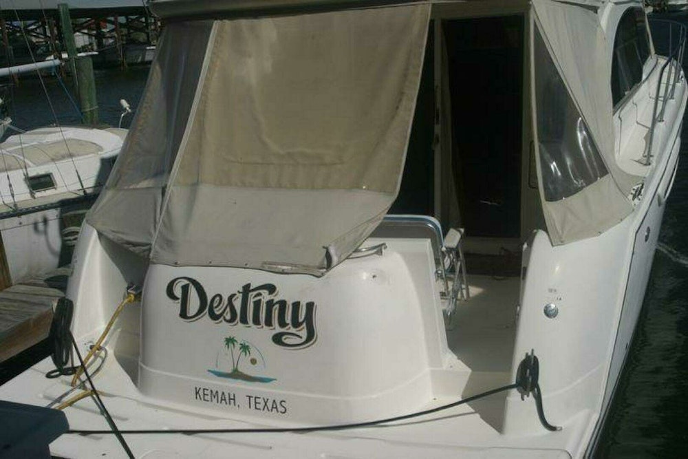 Meridian 411 Sedan Yacht For Sale