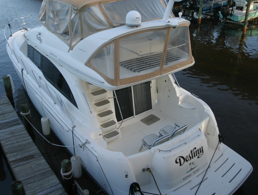 Meridian 411 Sedan Yacht For Sale