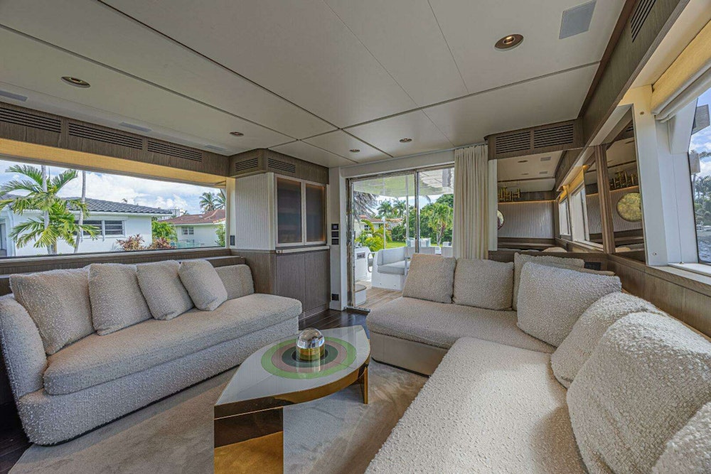 Azimut Magellano 66 Yacht For Sale