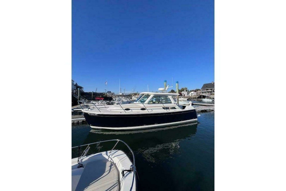 Back Cove 30 Yacht For Sale