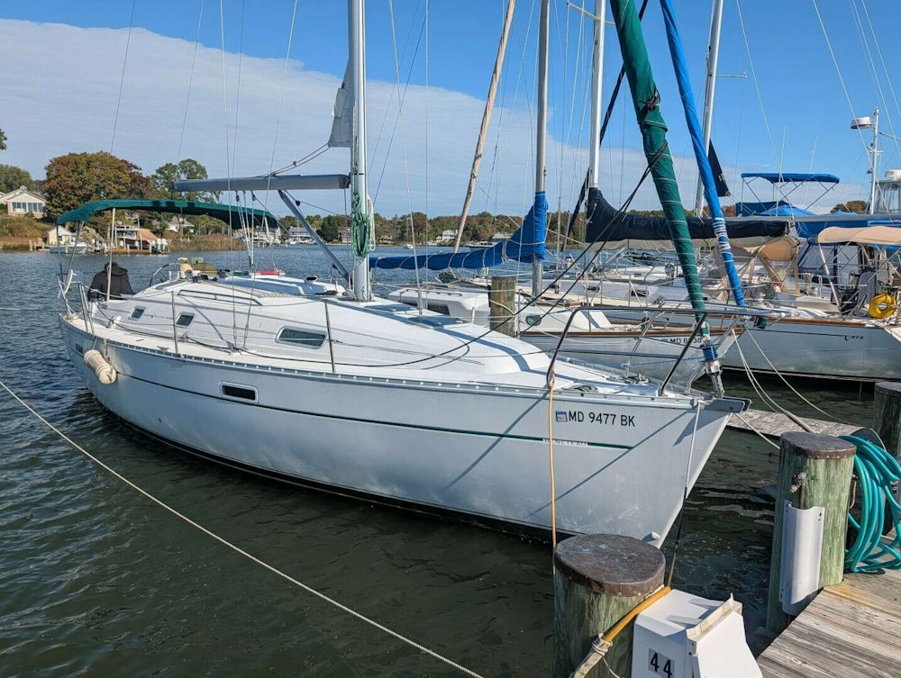 Beneteau Oceanis 331 Yacht For Sale