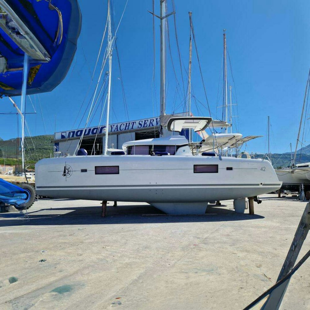 Lagoon  Yacht For Sale