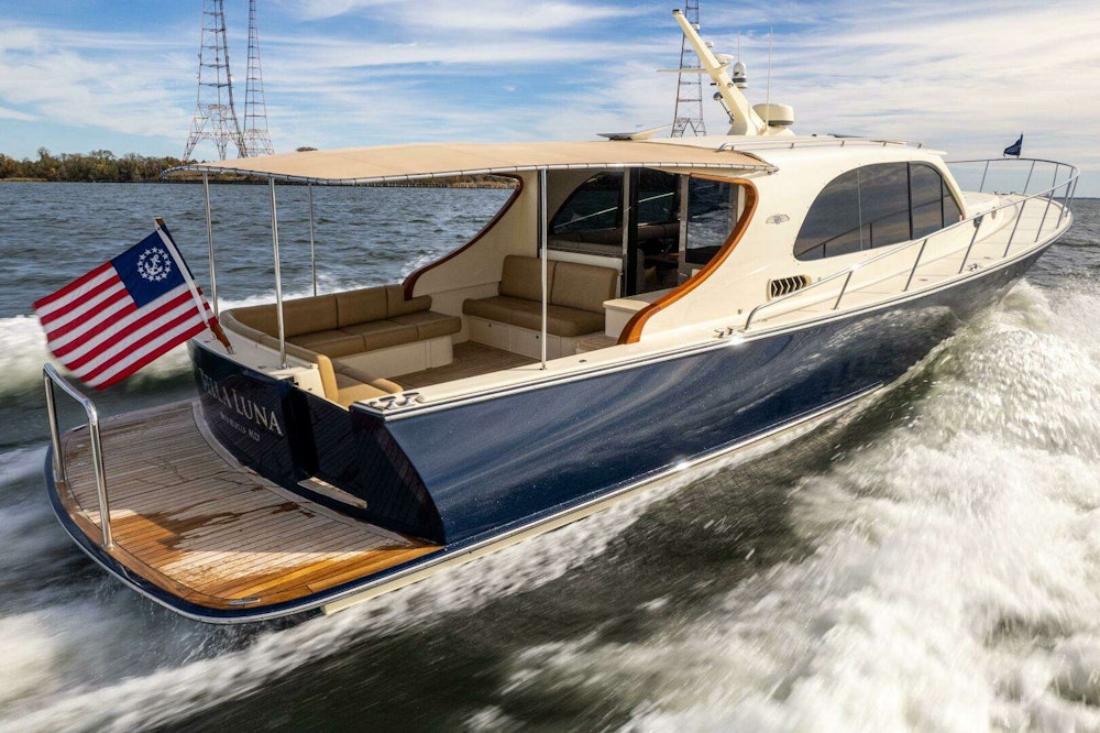 Palm Beach Motor Yachts PB50 Yacht For Sale