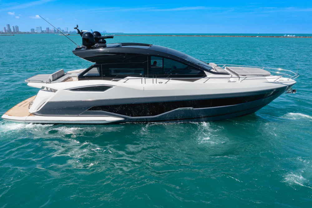 Sunseeker 55 Predator Yacht For Sale