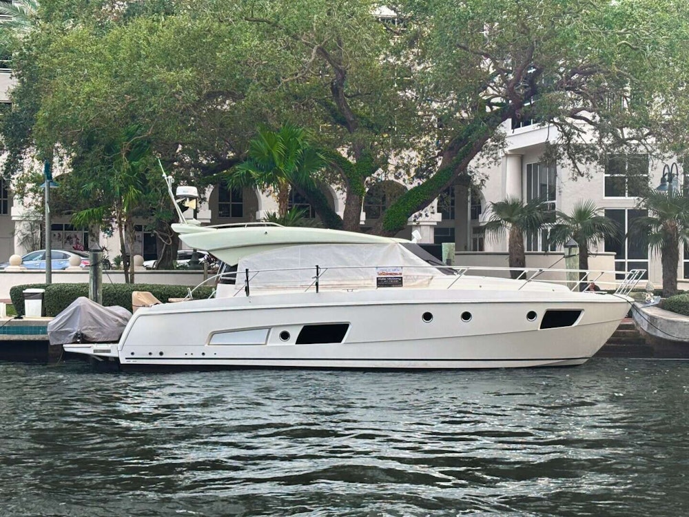 Bavaria 420 Virtess Coupe Yacht For Sale