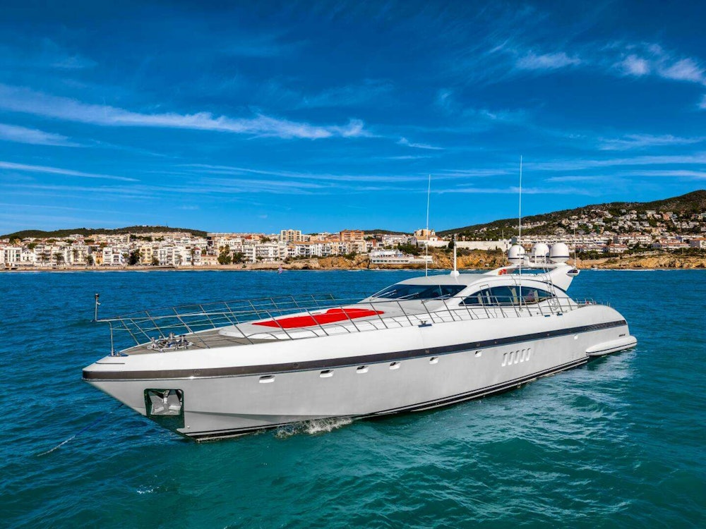 Overmarine Mangusta 108 Yacht For Sale