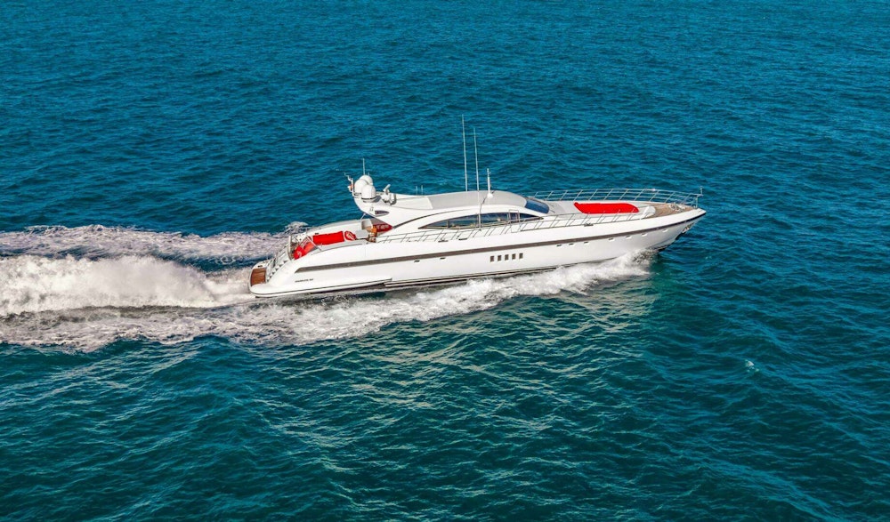 Overmarine Mangusta 108 Yacht For Sale