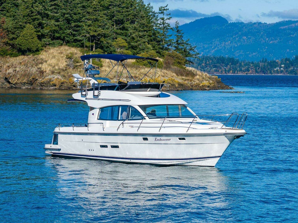 Nimbus 405 Flybridge Yacht For Sale