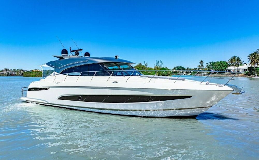 Riviera 5400 Sport Yacht Platinum Edition Yacht For Sale
