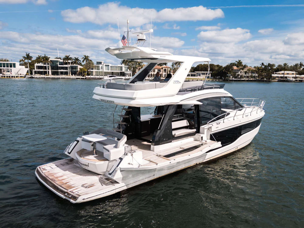 Galeon 500 FLY Yacht For Sale