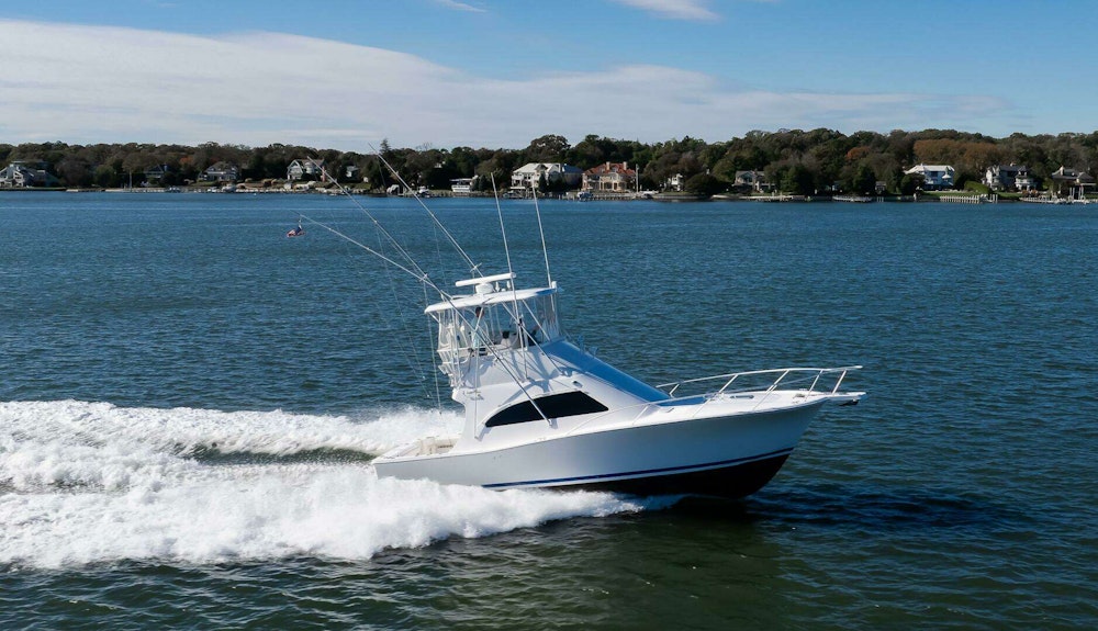 Luhrs 36 Convertible Yacht For Sale
