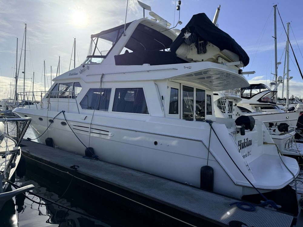 Navigator 4800 Yacht For Sale