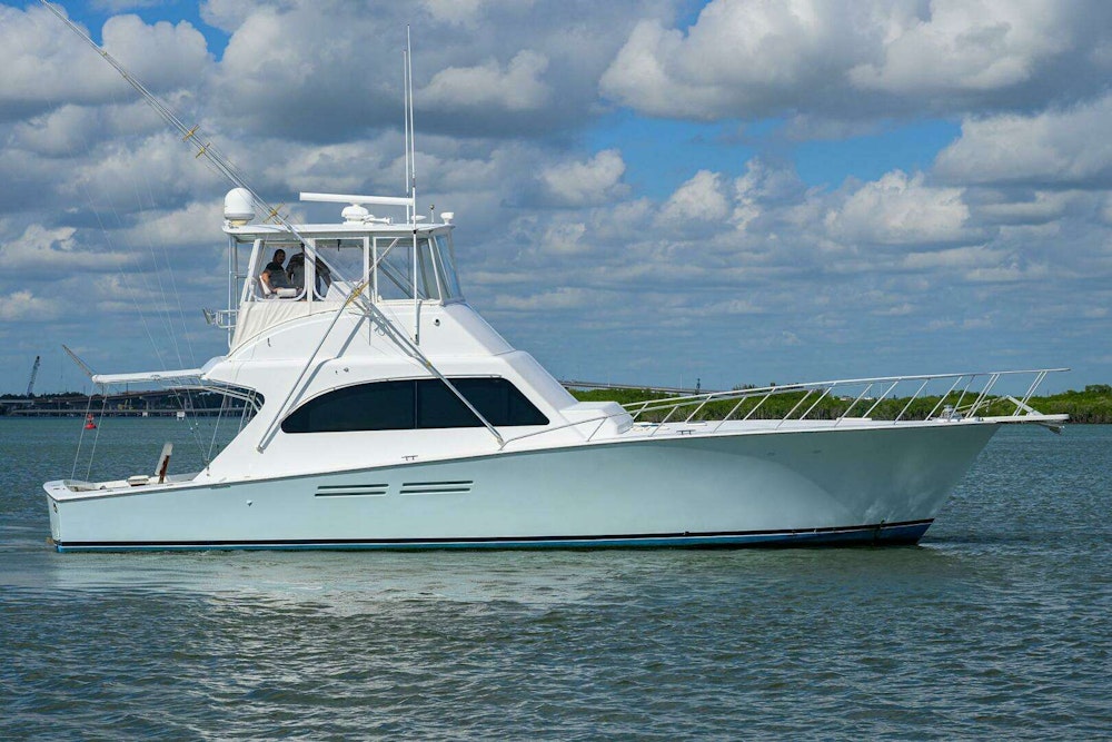 Post Convertible Yacht For Sale