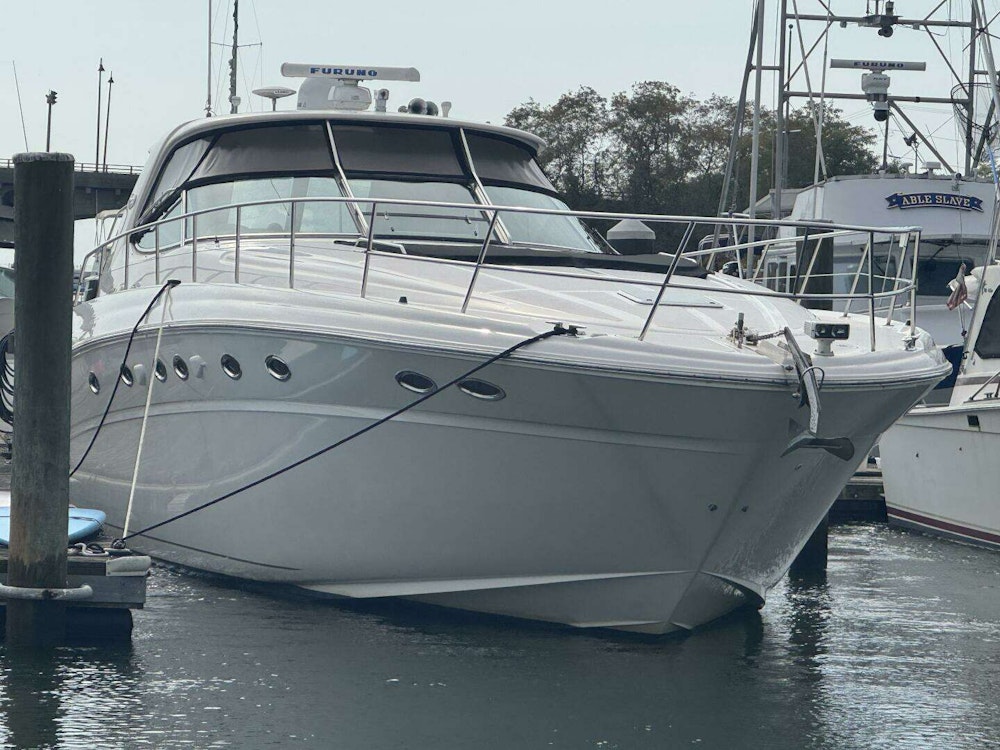 Sea Ray 510 SUNDANCER Yacht For Sale