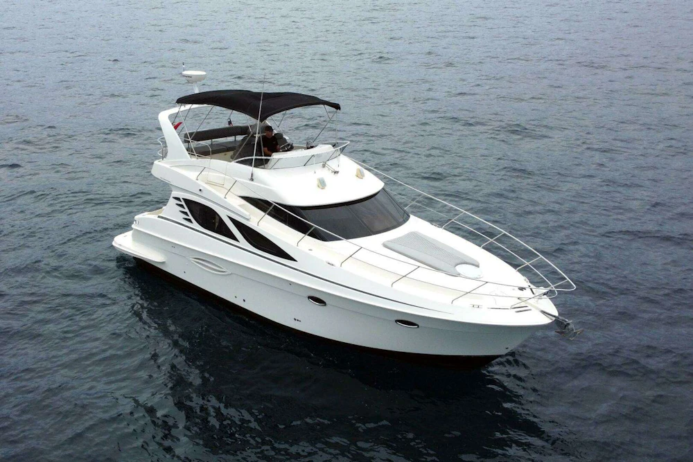 Silverton 38 Sport Bridge Yacht For Sale