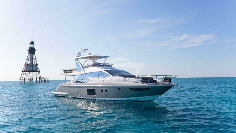 Azimut 66 Flybridge Yacht For Sale