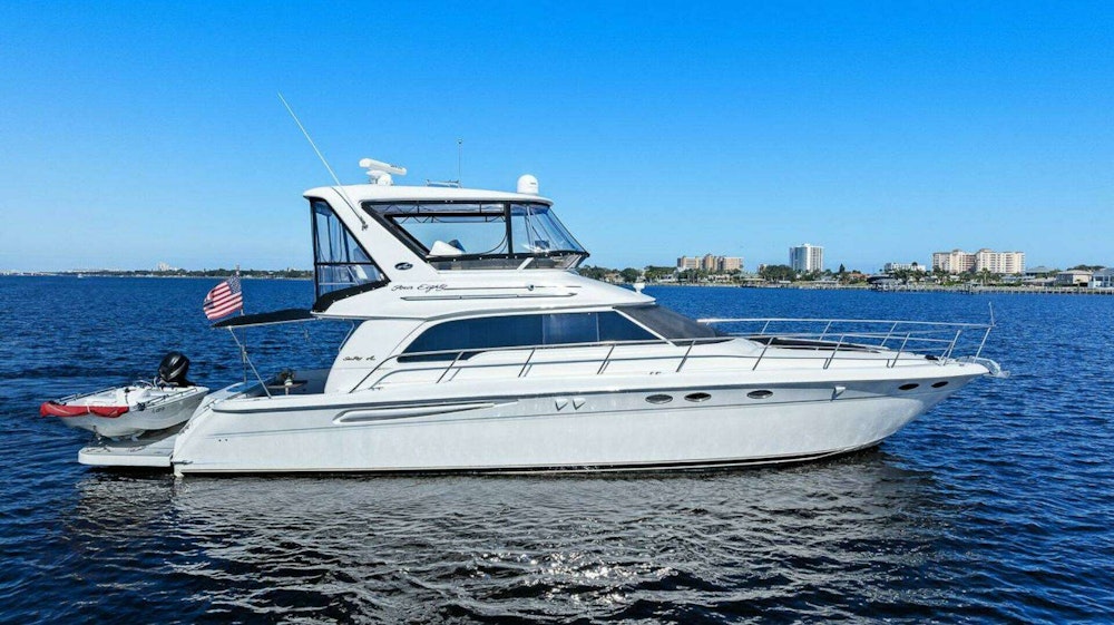 Sea Ray 480 Sedan Bridge Yacht For Sale