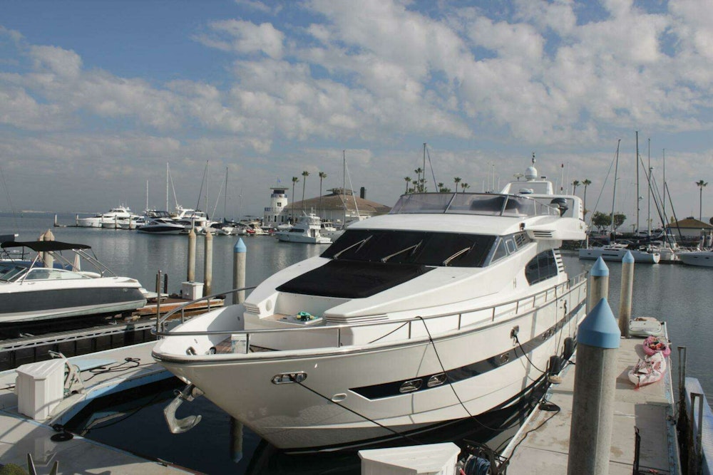 Horizon 70 FLY Yacht For Sale