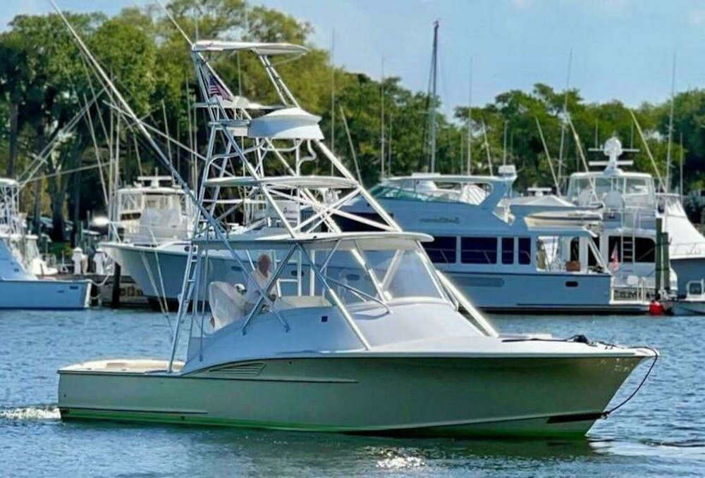 Custom Carolina Dixon Boatworks Express Yacht For Sale