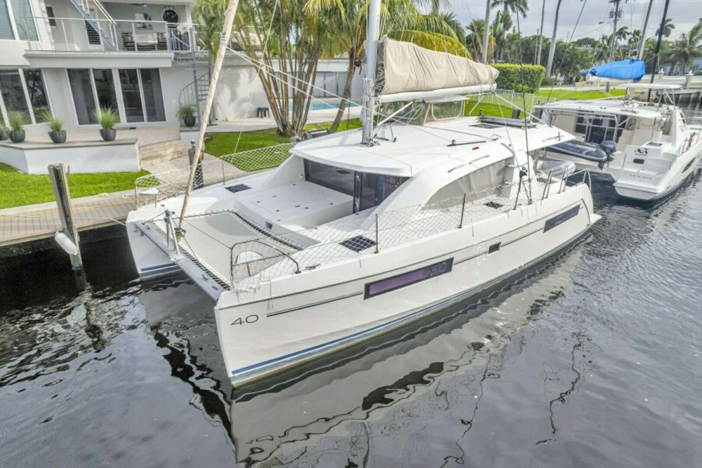 Leopard 40 Owners Version Yacht For Sale
