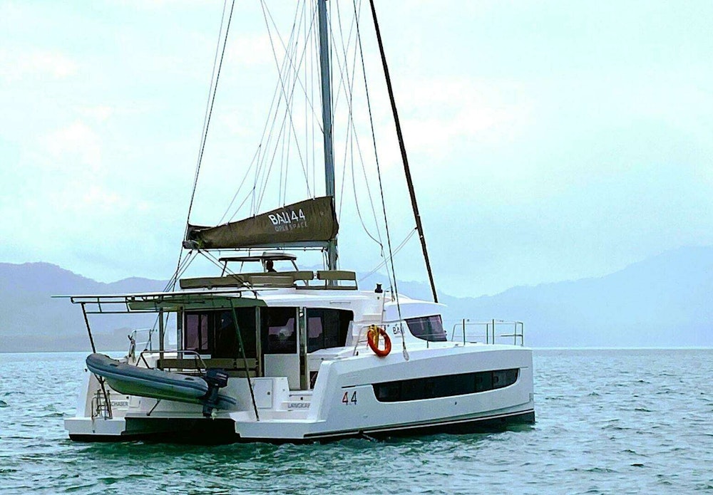 Bali 4.4 Open Space Yacht For Sale