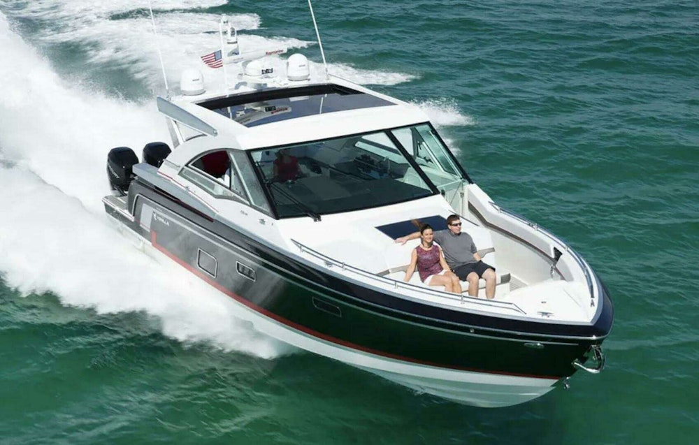 Formula 430 SSC Yacht For Sale