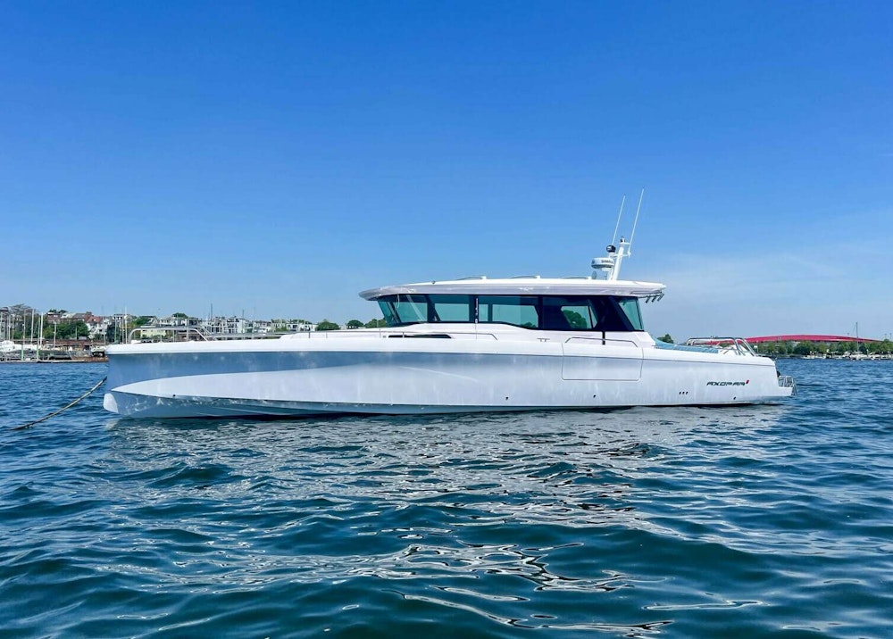 Axopar 45 XC Cross Cabin Yacht For Sale