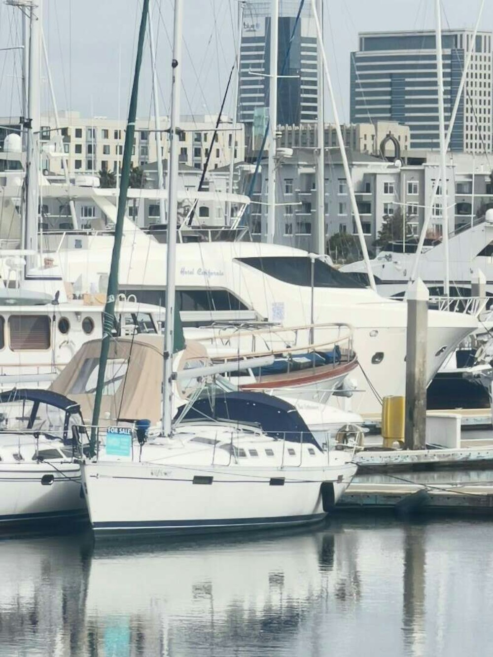 Beneteau  Yacht For Sale