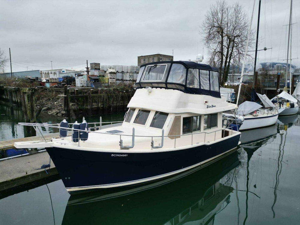 Mainship  Yacht For Sale