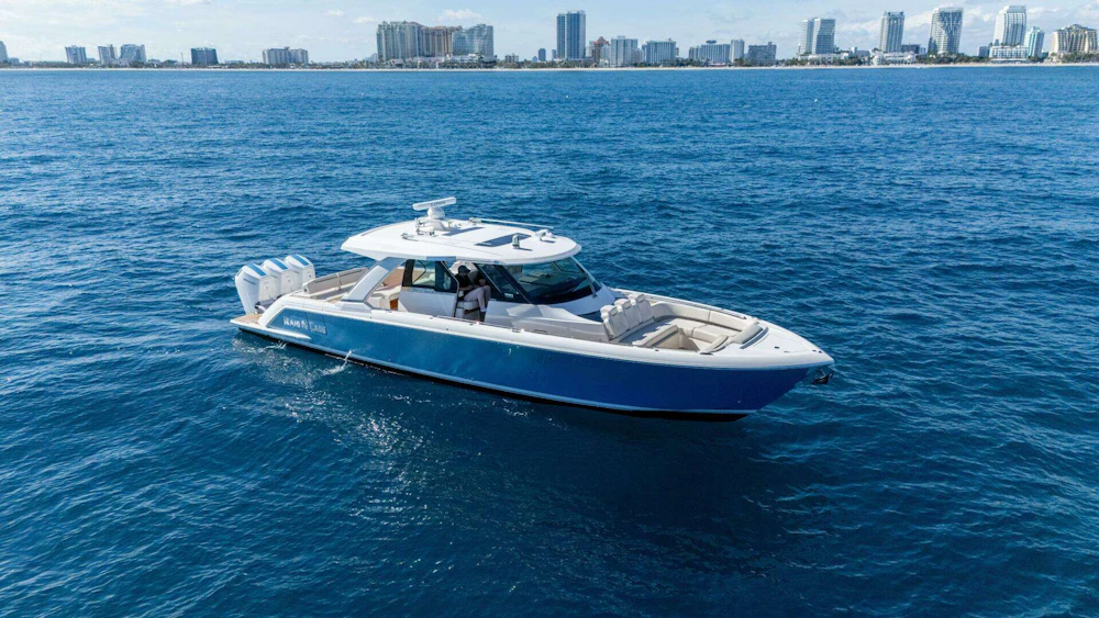 Tiara Yachts 48 LS Yacht For Sale