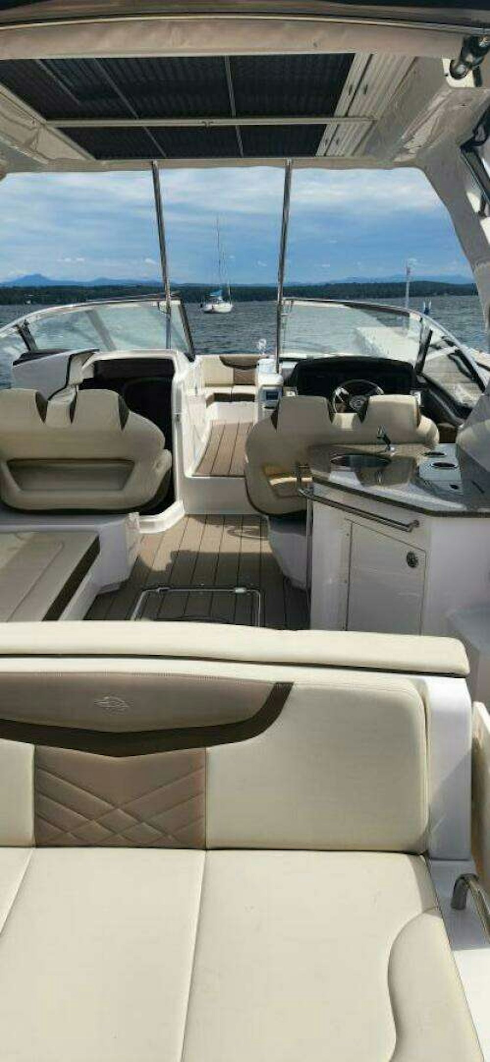 Chaparral  Yacht For Sale