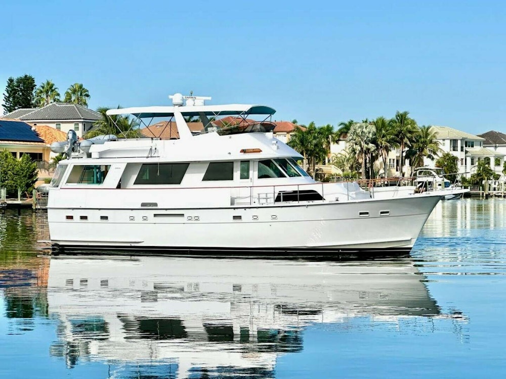 Hatteras Motor Yacht Yacht For Sale