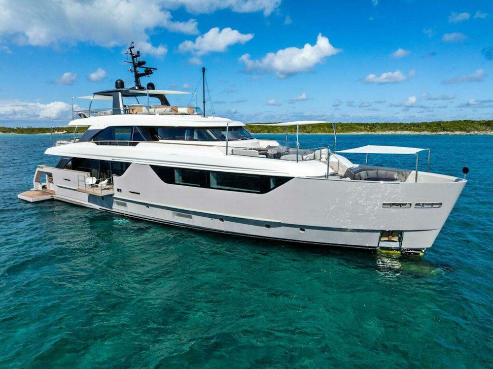 Sanlorenzo SD118 Yacht For Sale