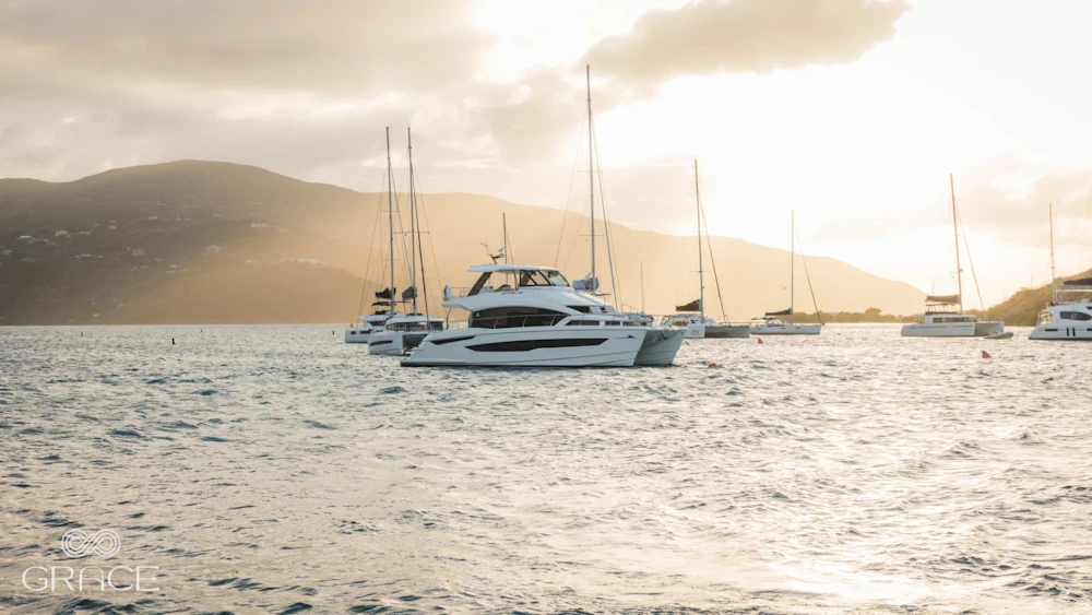 Aquila 54 Yacht Yacht For Sale