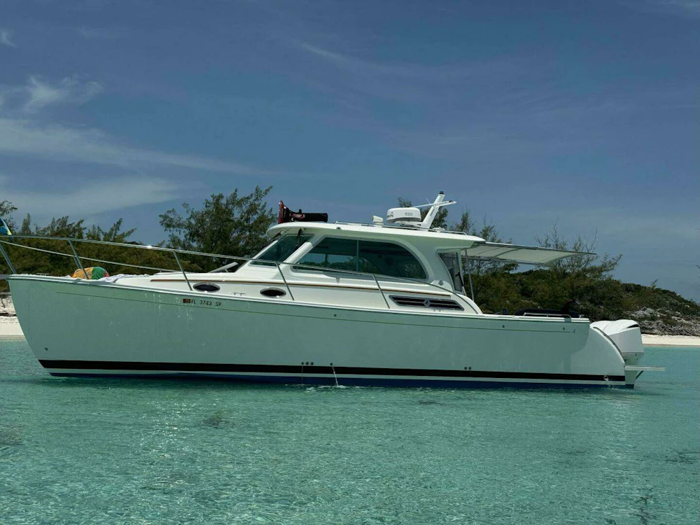 Back Cove 34O Yacht For Sale