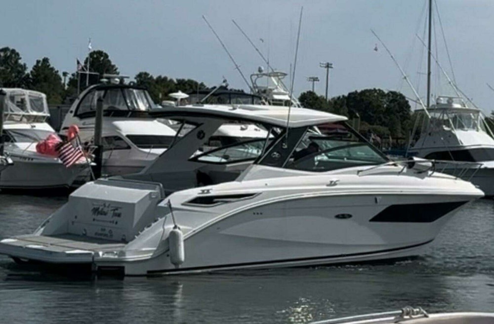 Sea Ray Sundancer 320 Yacht For Sale