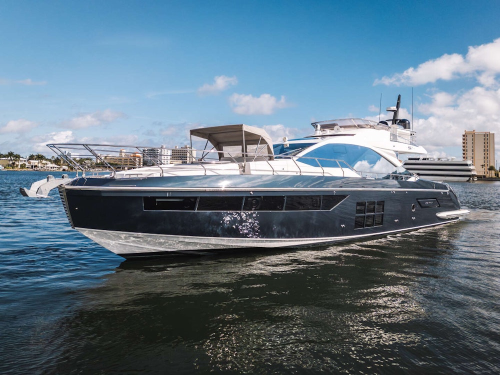 Azimut S7 Yacht For Sale