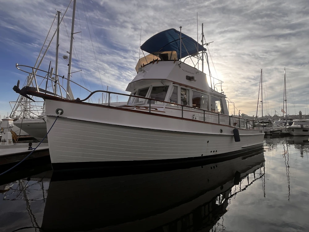Grand Banks 36 Yacht For Sale